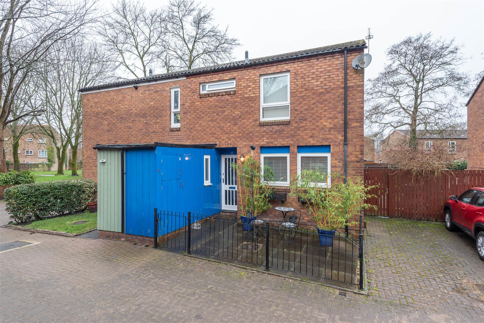 Broadfields, Chorley